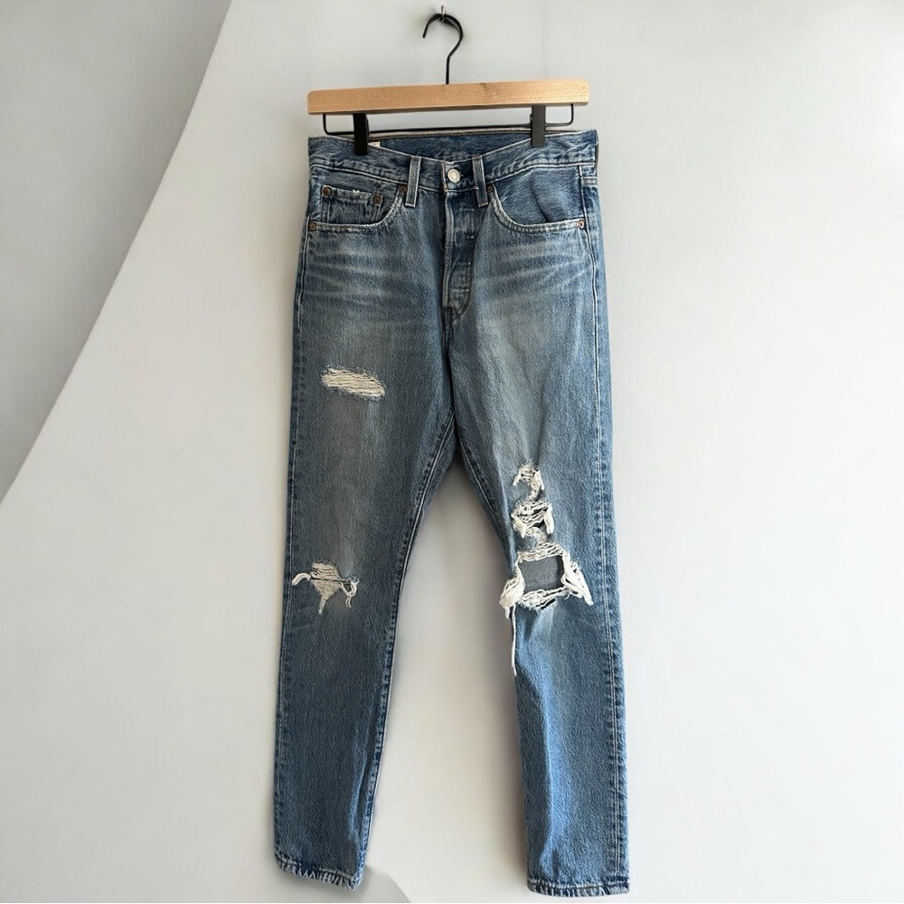 Levi’s Premium 501 S Skinny Button Fly Big E Jeans W26 L30 Distressed 90s Grunge